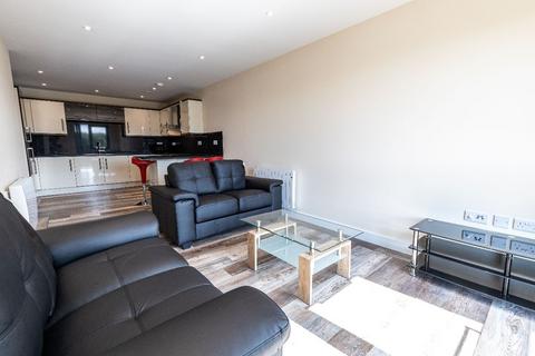 3 bedroom apartment to rent, 48 Ecco