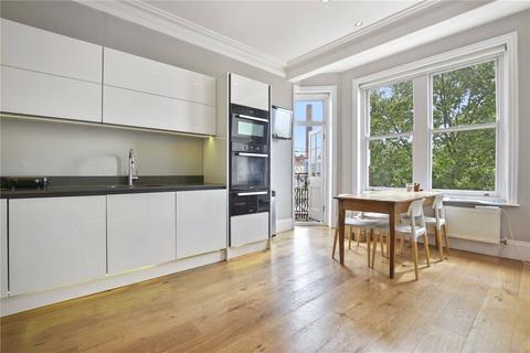 3 bedroom flat for sale, Cornwall Mansions, Cremorne Road, London