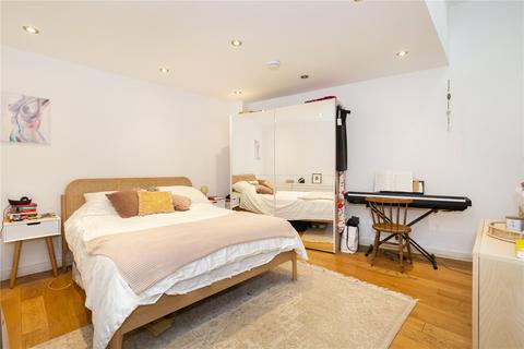 2 bedroom mews to rent, Mildmay Grove North, Canonbury, London, N1