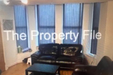 2 bedroom apartment to rent, Anson Road M14