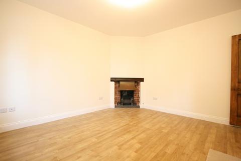 3 bedroom terraced house to rent, Northwood HA6