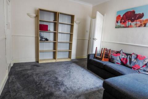 2 bedroom ground floor flat for sale, Ridley Gardens, Swalwell, Newcastle upon Tyne, Tyne and Wear, NE16 3HT