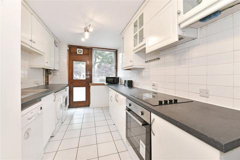 3 bedroom flat to rent, The Quadrangle, Southwick Street, London