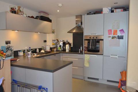 2 bedroom apartment to rent, Hermit Road, Canning Town