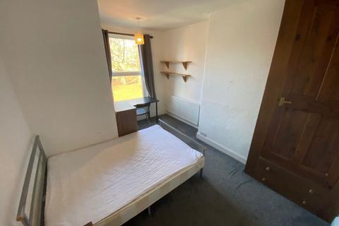 undefined, Room 3, Knowle Avenue, Burley, Leeds, LS4 2PQ
