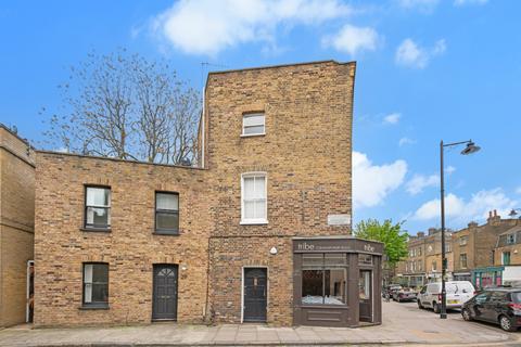 2 bedroom flat to rent, Cross Street, Islington, London