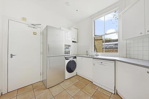 2 bedroom flat to rent, Cross Street, Islington, London
