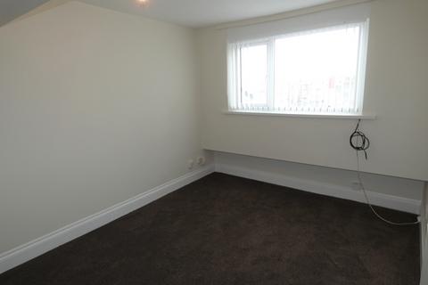 2 bedroom property to rent - Bute Avenue Flat 3