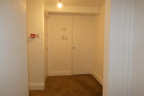 undefined, Bute Avenue Flat 3