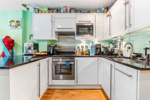 2 bedroom maisonette to rent, Island Apartments, 30 Coleman Fields, London