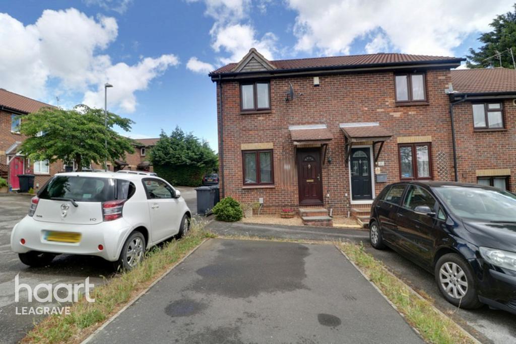 Coverdale, Luton 2 bed end of terrace house £210,000