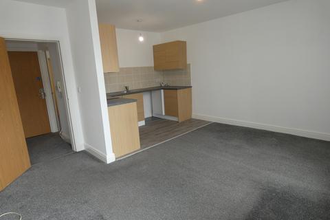 3 bedroom property to rent, Coronation Street Flat 2