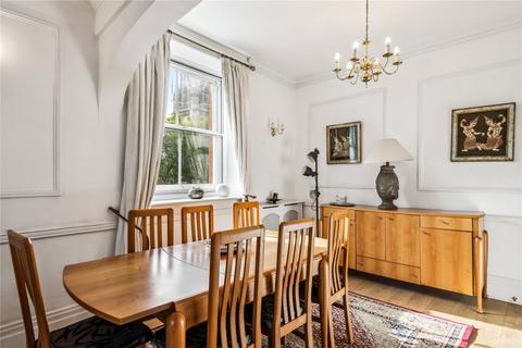 4 bedroom flat to rent - Old Court House, Old Court Place, Kensington, London
