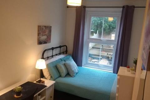 1 bedroom in a house share to rent, Rupert Road, Guildford GU2