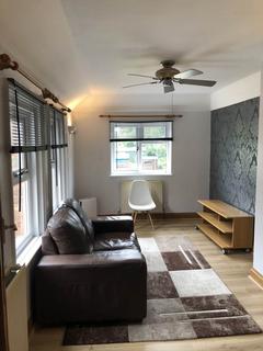 1 bedroom flat to rent, New Road, Guildford GU4