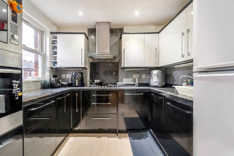 2 bedroom house to rent, Lockesfield Place, Isle Of Dogs, London