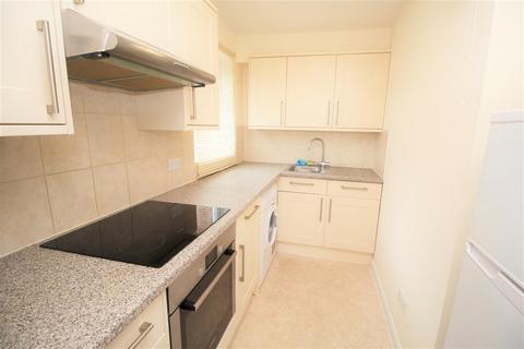 undefined, Hillingdale, Tollgate Hill RH11