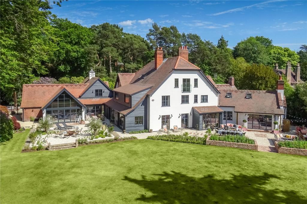 Woodbrook Road, Alderley Edge, Cheshire, SK9 6 bed detached house for