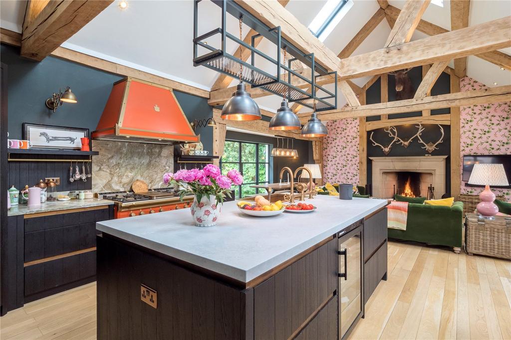 Kitchen/Family