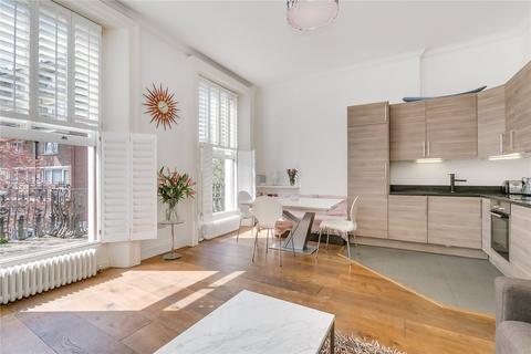 Powis Gardens, Notting Hill, London