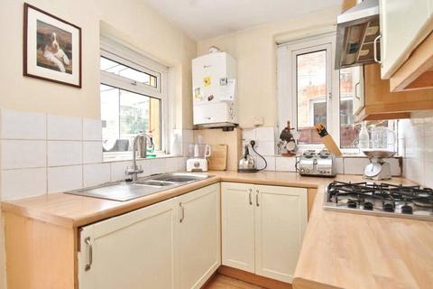 1 bedroom ground floor flat to rent, Milton Road, Croydon, CR0