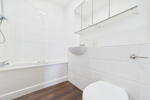undefined, Kelvin Gate, Bracknell, Berkshire, RG12