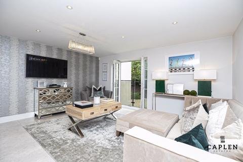 2 bedroom apartment for sale - Station Way, Buckhurst Hill