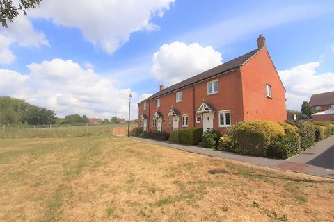 2 bedroom end of terrace house to rent, Mulberry Close, Gillingham