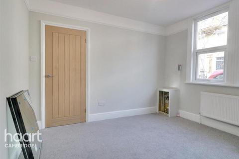 3 bedroom terraced house to rent, St Philips Road, Cambridge