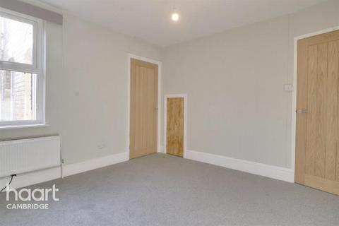 3 bedroom terraced house to rent, St Philips Road, Cambridge