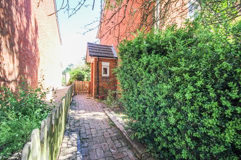 undefined, Easthampstead Road, Wokingham