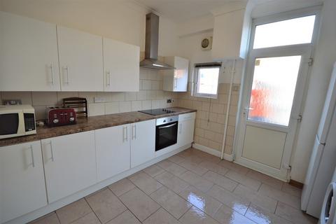 undefined, Alma Road, Winton