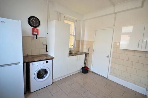 undefined, Alma Road, Winton