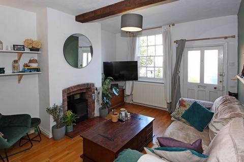 2 bedroom cottage for sale, 19 Shrewsbury Road, Shifnal. TF11 8AQ