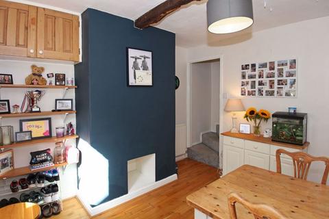 2 bedroom cottage for sale, 19 Shrewsbury Road, Shifnal. TF11 8AQ