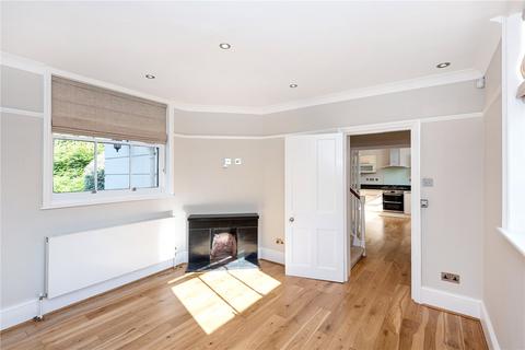 2 bedroom detached house to rent, Gloucester Gate Lodge, Outer Circle, Regent's Park, London, NW1