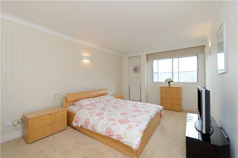 3 bedroom flat for sale, Century Court, Grove End Road, St John's Wood, London