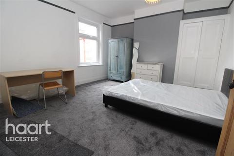 1 bedroom in a house share to rent, Upperton Road