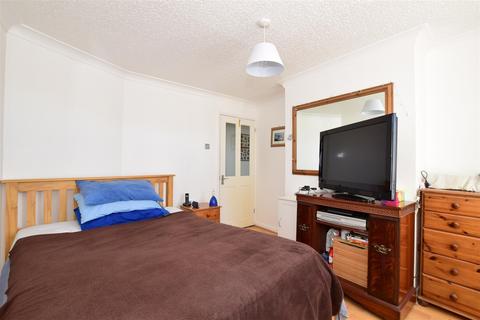2 bedroom ground floor maisonette for sale - Upminster Road, Hornchurch, Essex