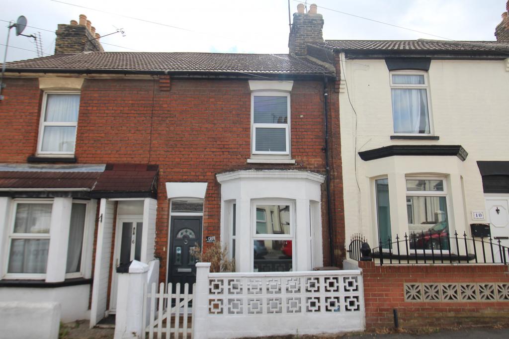 Baden Road, Gillingham, Kent, ME7 3 bed terraced house £190,000