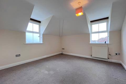 2 bedroom flat to rent, Southbourne