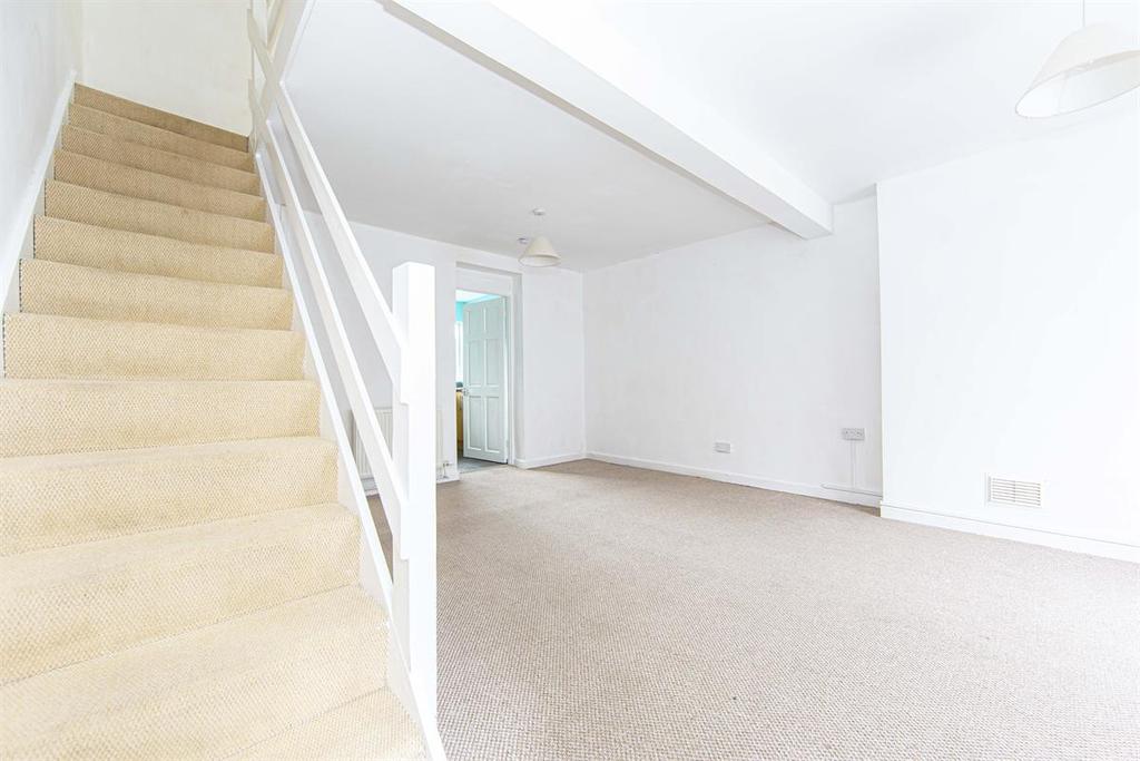 Bethesda Place, Rogerstone, Newport 2 bed terraced house £140,000