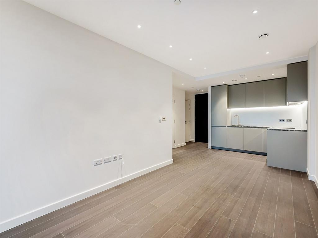 Apartment in London - View 2