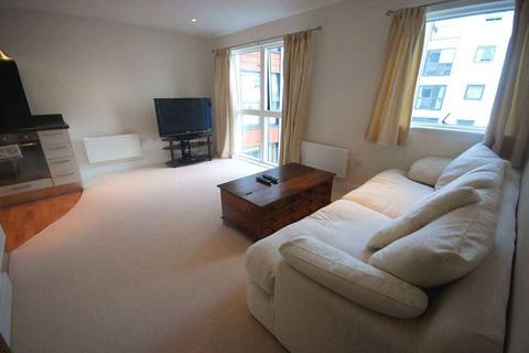 1 bedroom apartment to rent - Capital Square, Epsom