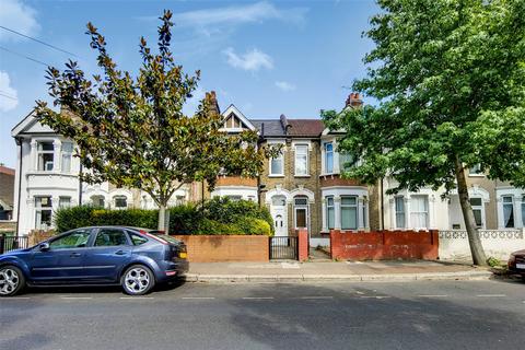 4 bedroom terraced house to rent, East Road, London, E15