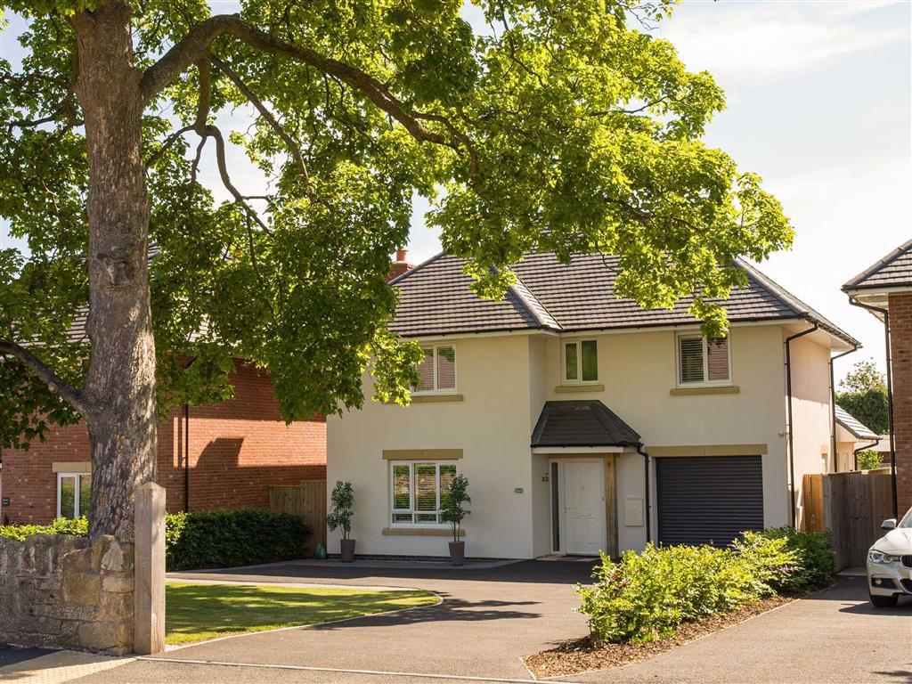 Morda Bank, Morda, Oswestry, SY10 4 bed detached house £375,000