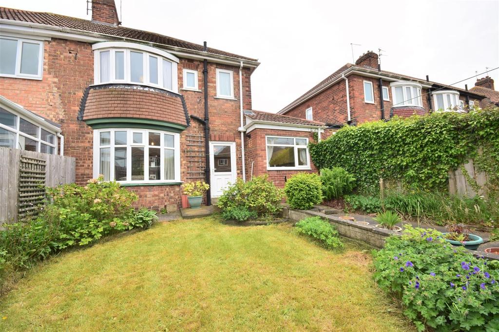 Dykelands Road, Seaburn, Sunderland 3 bed semidetached house for sale