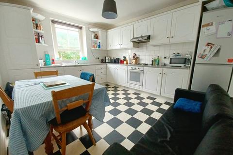 4 bedroom flat to rent, Mildmay Grove South, Islington