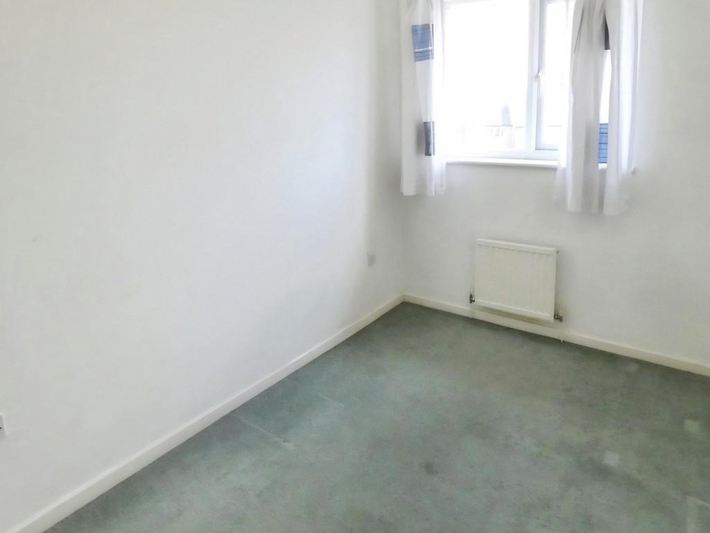 B06b184b-Bedroom 20two