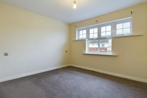 2 bedroom flat to rent, Coniston House, Spinner Croft